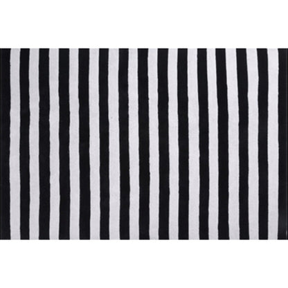 Striped Polyester Carpet in Black and White – Washable Non-Slip Rug for Living Room