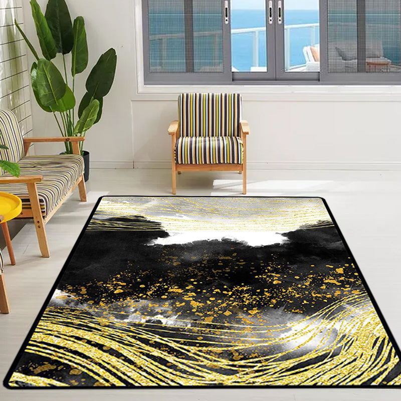 Washable Polyester Area Rug with Modern Abstract Bird Design in Black and White