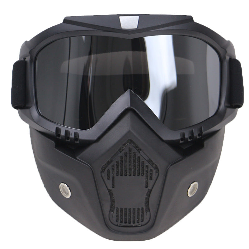 Versatile Outdoor Goggles for All-Terrain Adventures