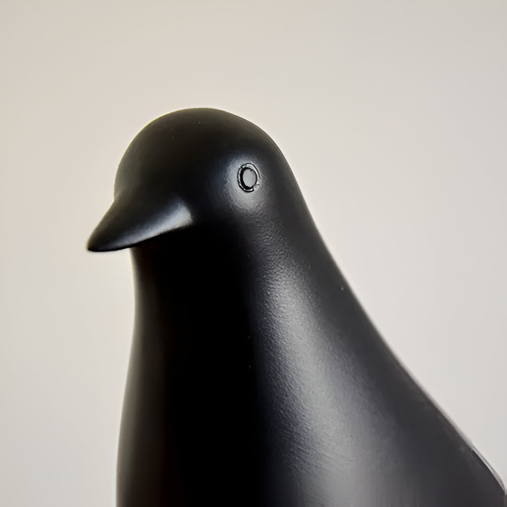 Elegant Minimalist Bird Figurines for Stylish Spaces