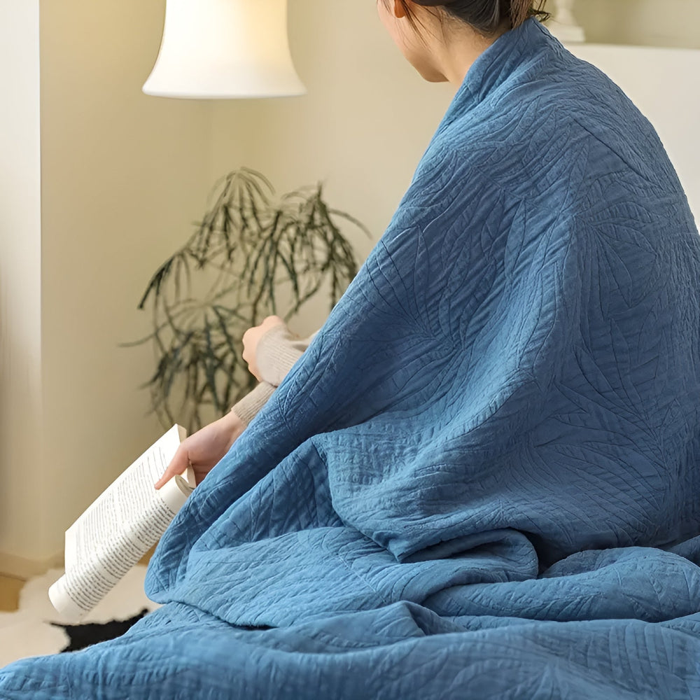 Cozy Leaf Design Cotton Throw Blanket