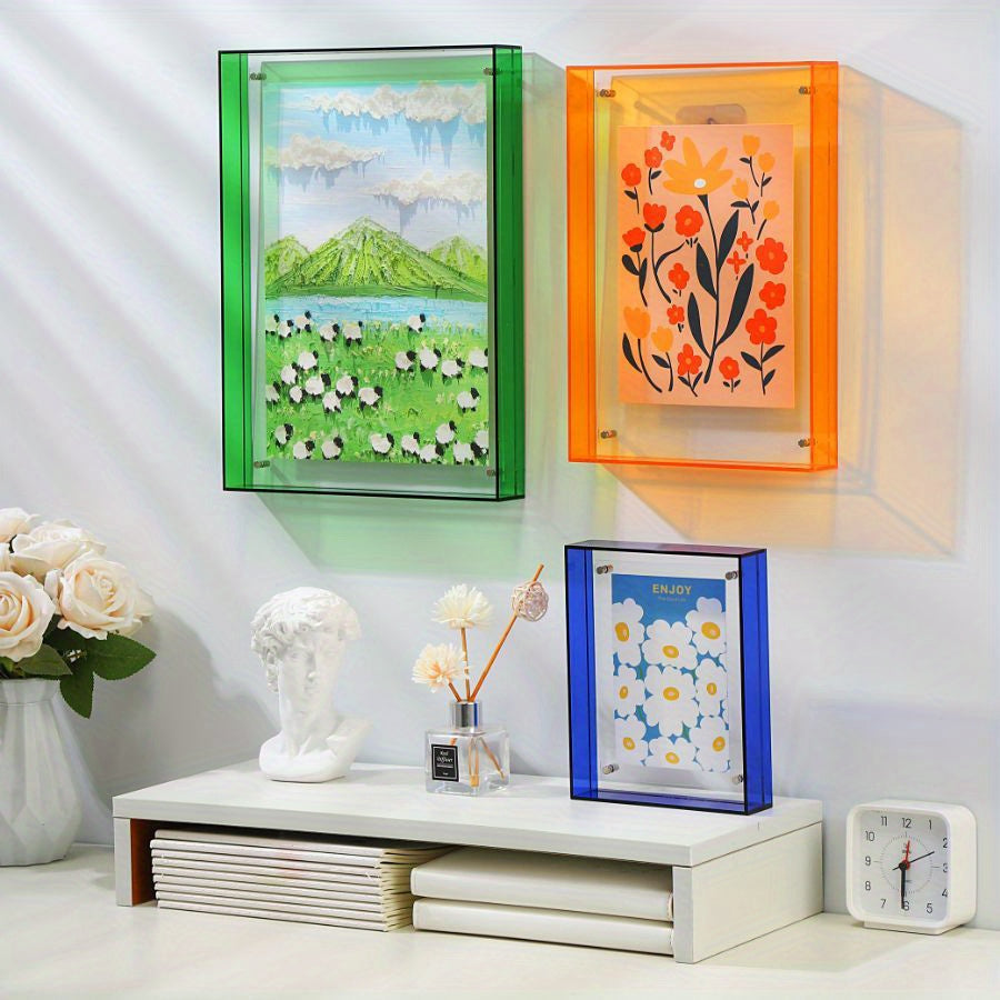 Chic Acrylic Photo Holder – Modern Art Display Stand