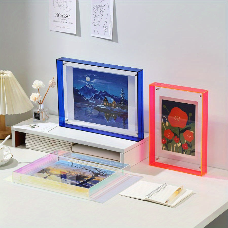 Chic Acrylic Photo Holder – Modern Art Display Stand