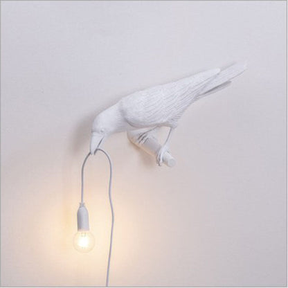 Creative Bird-Shaped Resin Table Lamp for Bedroom Nightstand Decoration
