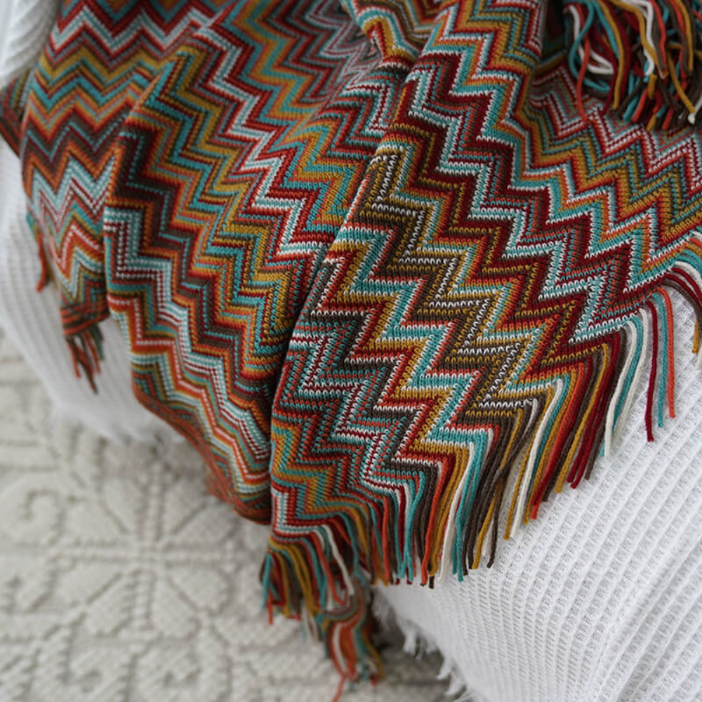 Vibrant Geometric Tasseled Throw Blanket for All Seasons