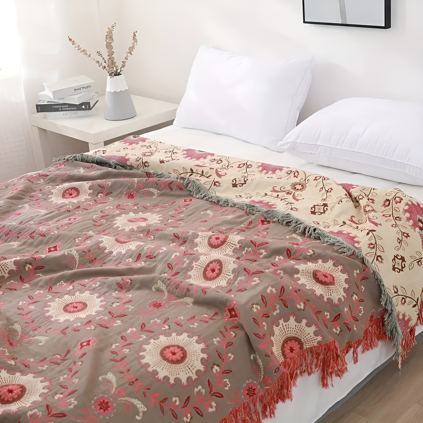 Chic Mandala Reversible Cotton Throw for All Seasons