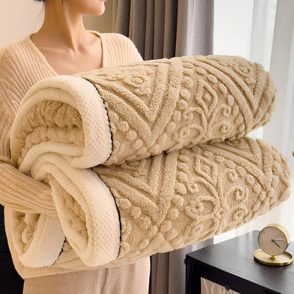 Luxurious Velvet Sherpa Blanket for Year-Round Comfort