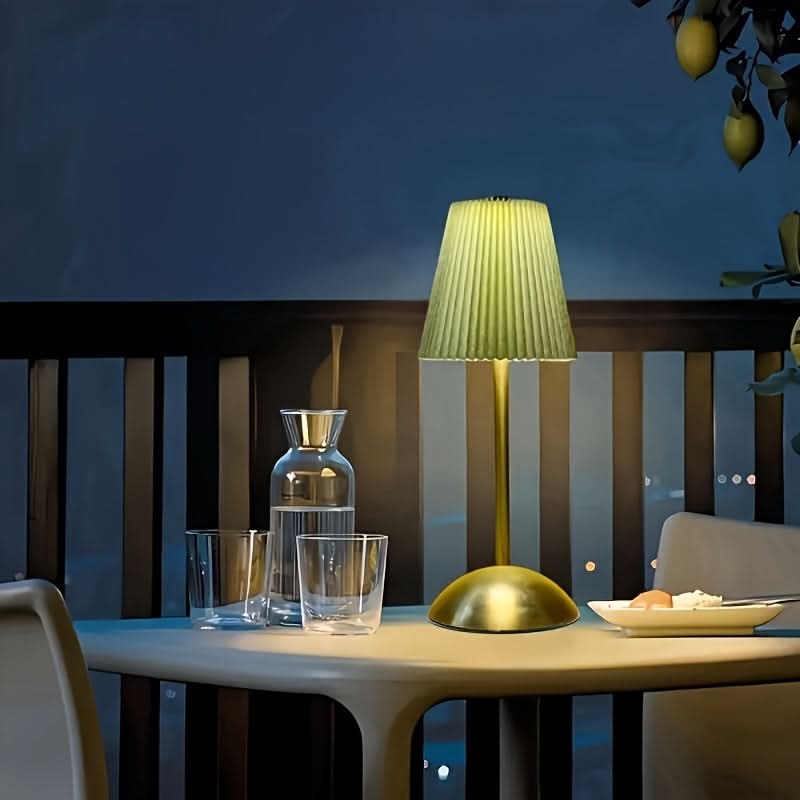 Wireless Bedside Lamp with Three Color Dimming Features