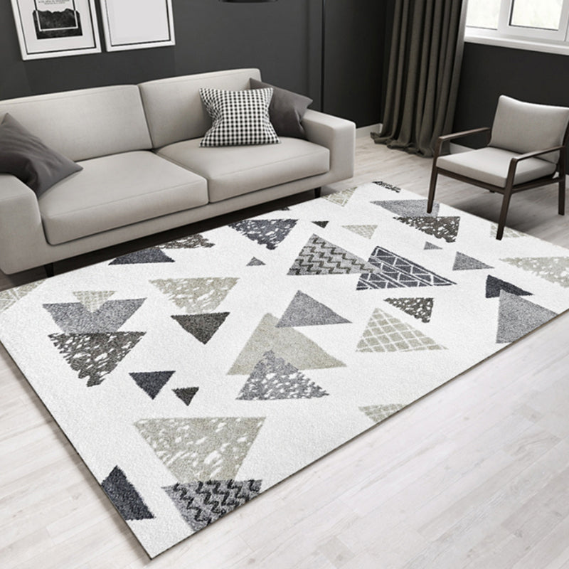 Modern Triangle Area Rug in Multicolor - Machine Washable for Living Room