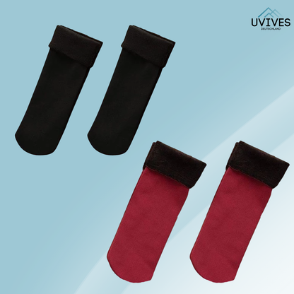 4 Pairs + 4 Free | Cozy Socks That Keep Your Feet Warm!