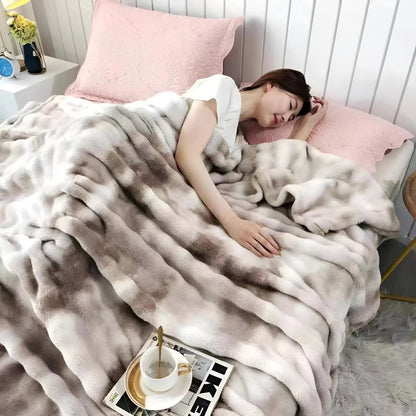 Artisan Wave Faux Fur Comfort Blanket