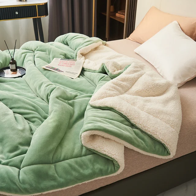 Cozy Plush Fleece Winter Blanket for Warmth and Comfort