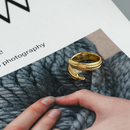 Versatile Golden Feather Adjustable Ring