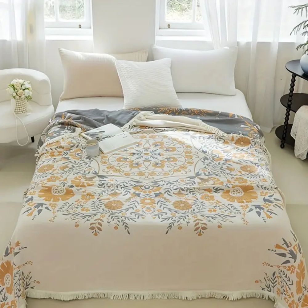 Chic Floral Reversible Cotton Throw for All Seasons