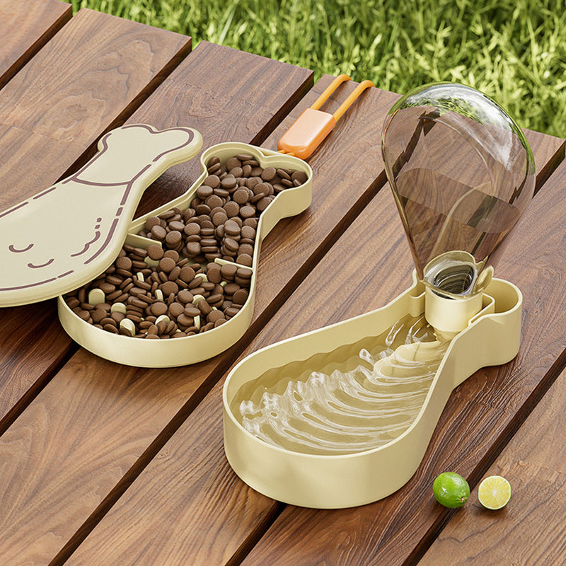 Portable Pet Feeding Solution - Fun Drumstick Style