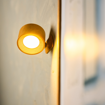Wireless LED Wall Light with Adjustable 360° Head | Touch-Dimming & 3 Color Options | Rechargeable via USB-C | Magnetic & Cord-Free