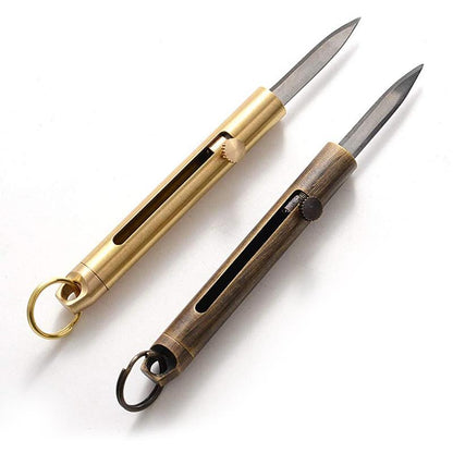 Keychain with Retractable Blade for Convenient Use