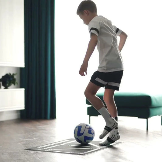 Football Training Mat with Non-Slip Rubber, Marked Positions, Low Noise, 90 × 60 cm