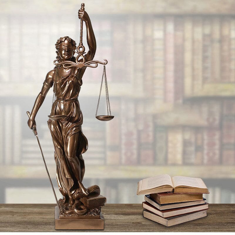 Justice Goddess Decorative Statue