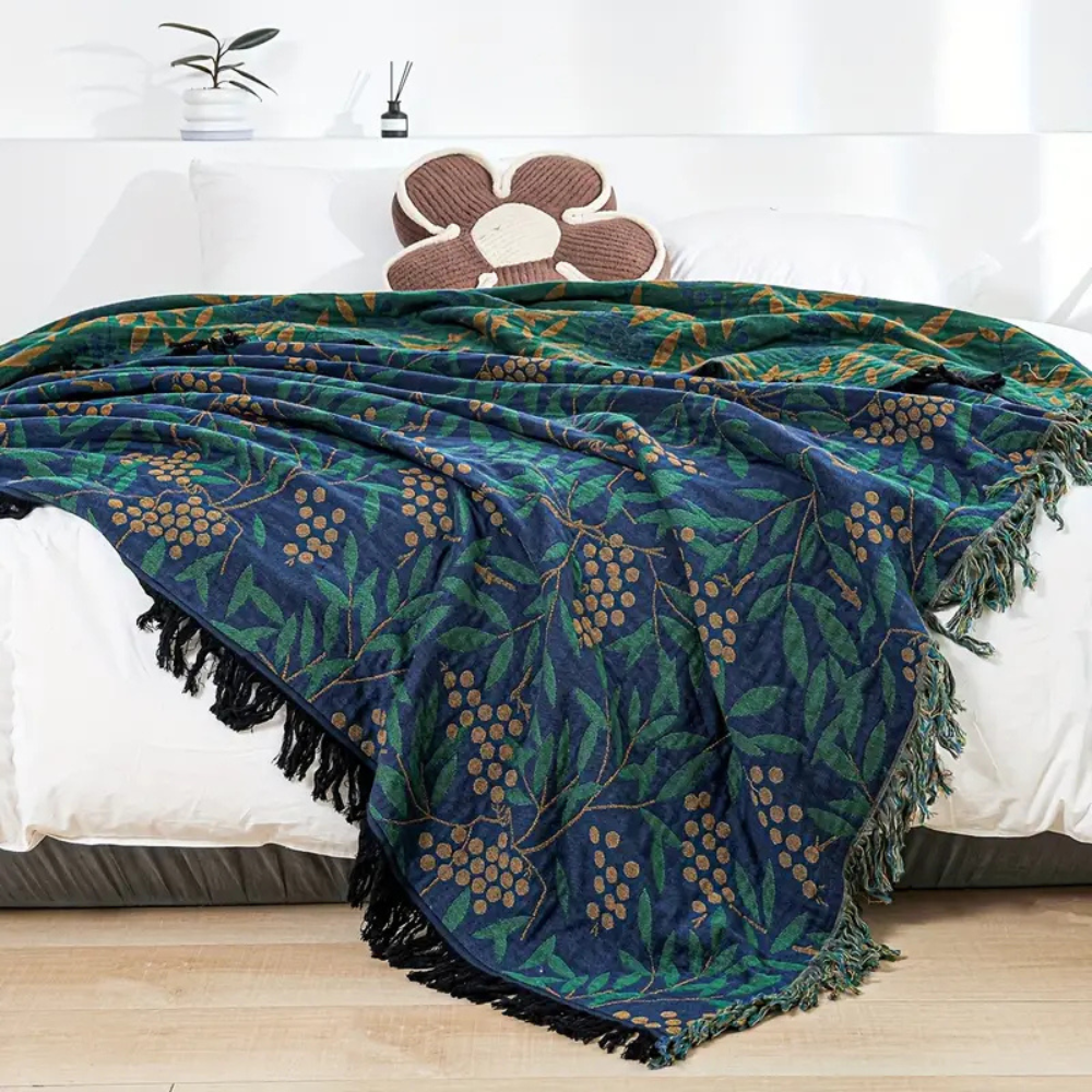 Charming Cotton Reversible Blanket with Tassels