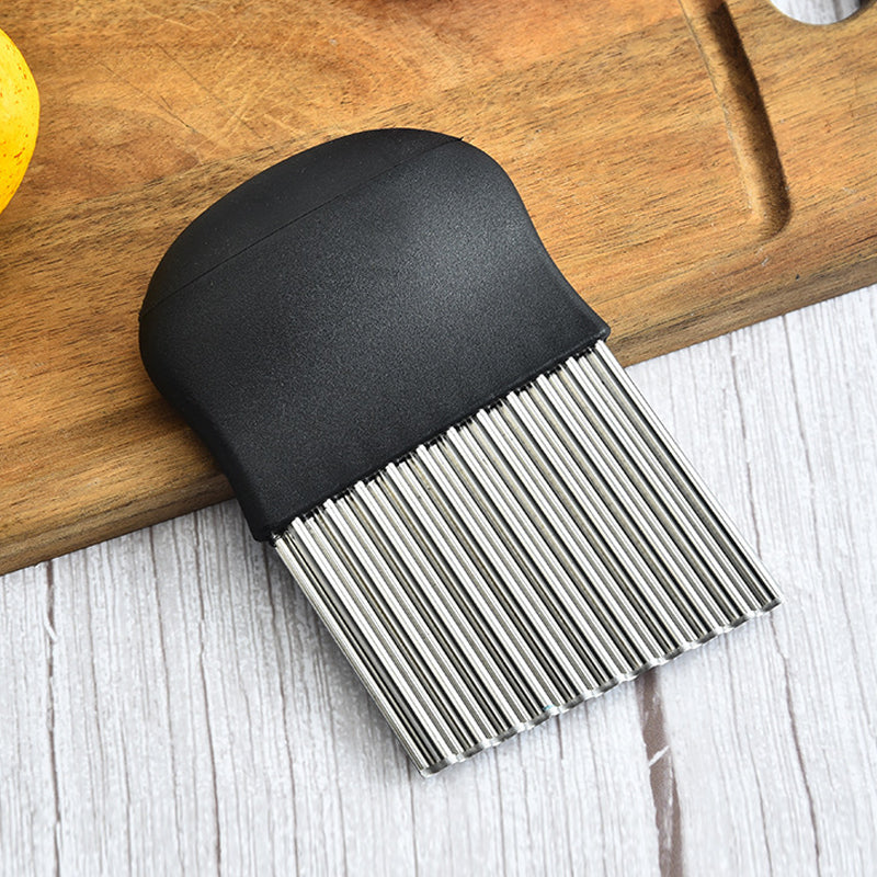 Wavy Potato Cutter with Spike Blade