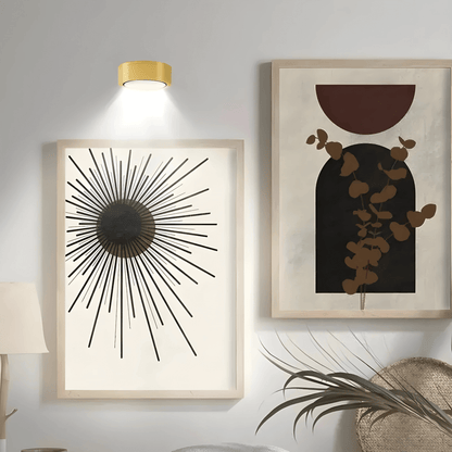 Versatile Magnetic Wall Lamp for Artistic Illumination