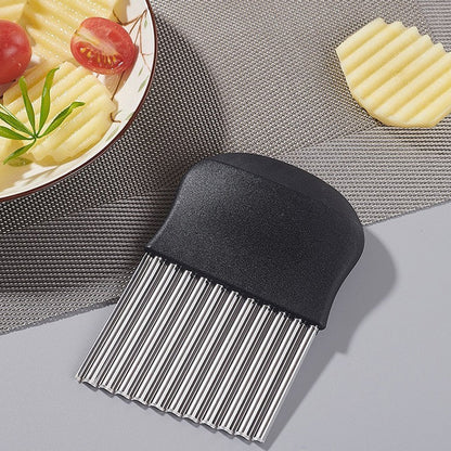 Wavy Potato Cutter with Spike Blade
