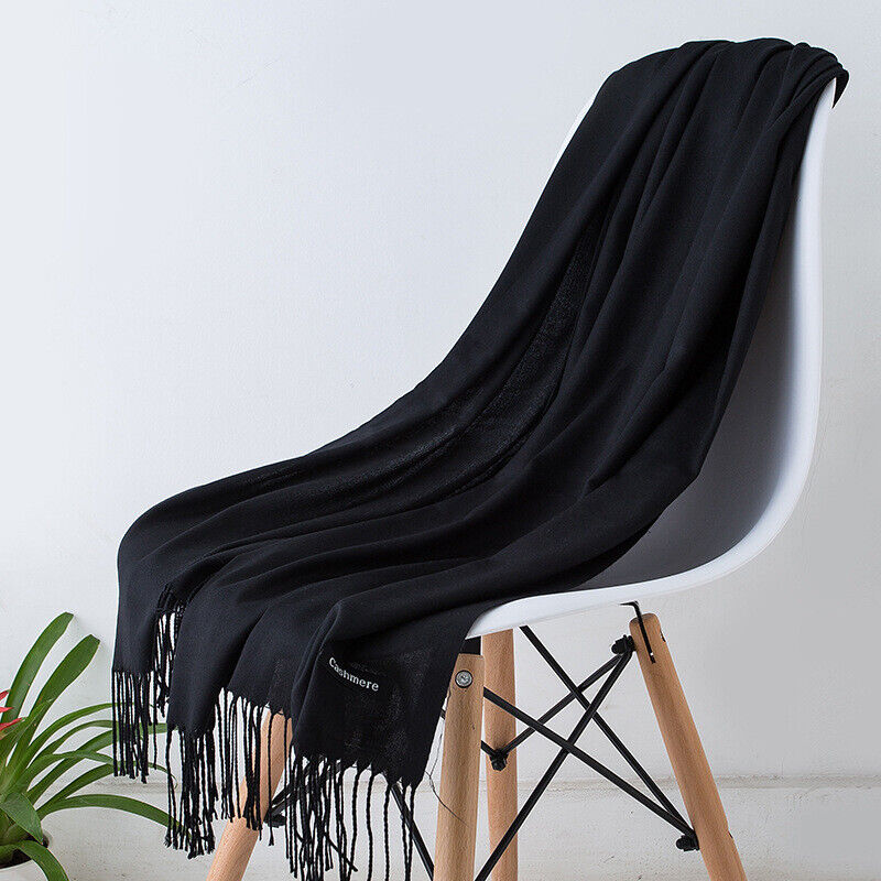 Elegant Cashmere Scarf - Soft, Long Design