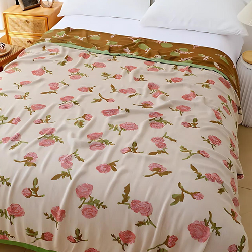 Eco-Friendly Cooling Blanket Made from Bamboo Fiber
