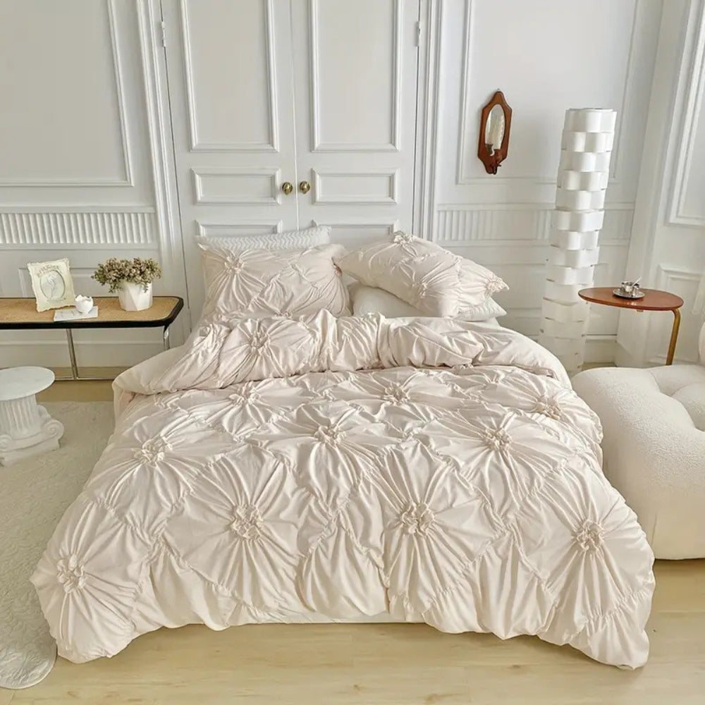 Chic Floral Pleat Quilt Cover Set for a Cozy Retreat