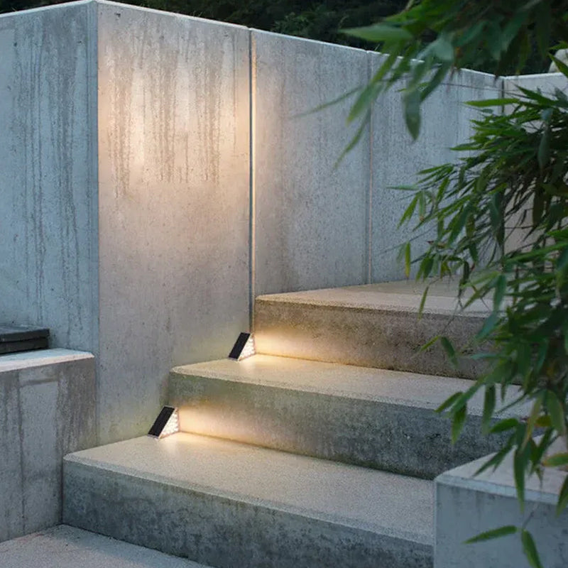 Solar LED Stair Lighting, Waterproof Design