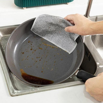 Versatile Cleaning Cloths for Wet and Dry Use