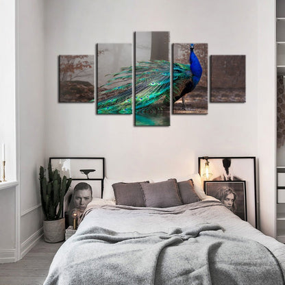Stunning Peacock Serenity - 5-Piece Canvas Artwork