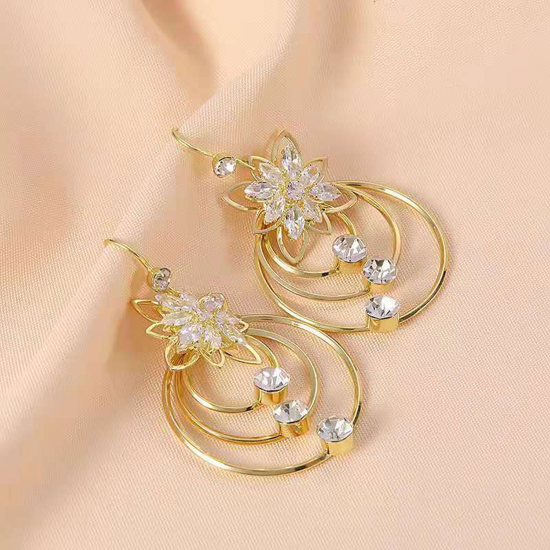Elegant Gilded Petal Hoop Earrings