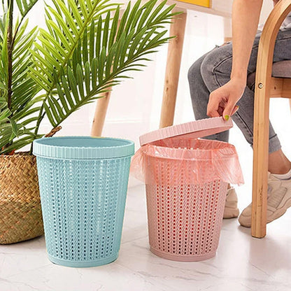 Self-Adjusting Waste Container