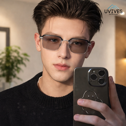 All-Day Clarity Glasses with Autofocus Technology