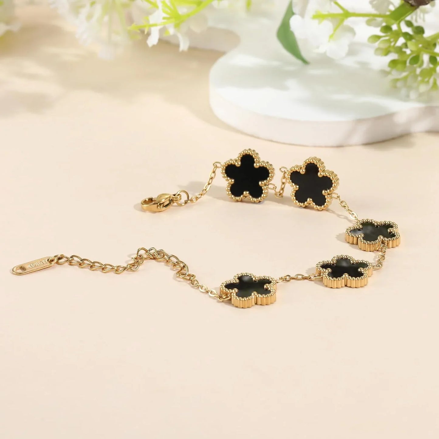 Lucky Charm Bracelet – A Touch of Elegance and Joy