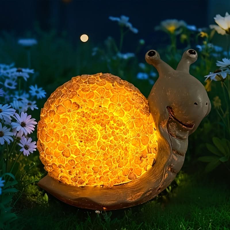 Solar Light for Garden - Snail Design Decorative Statue