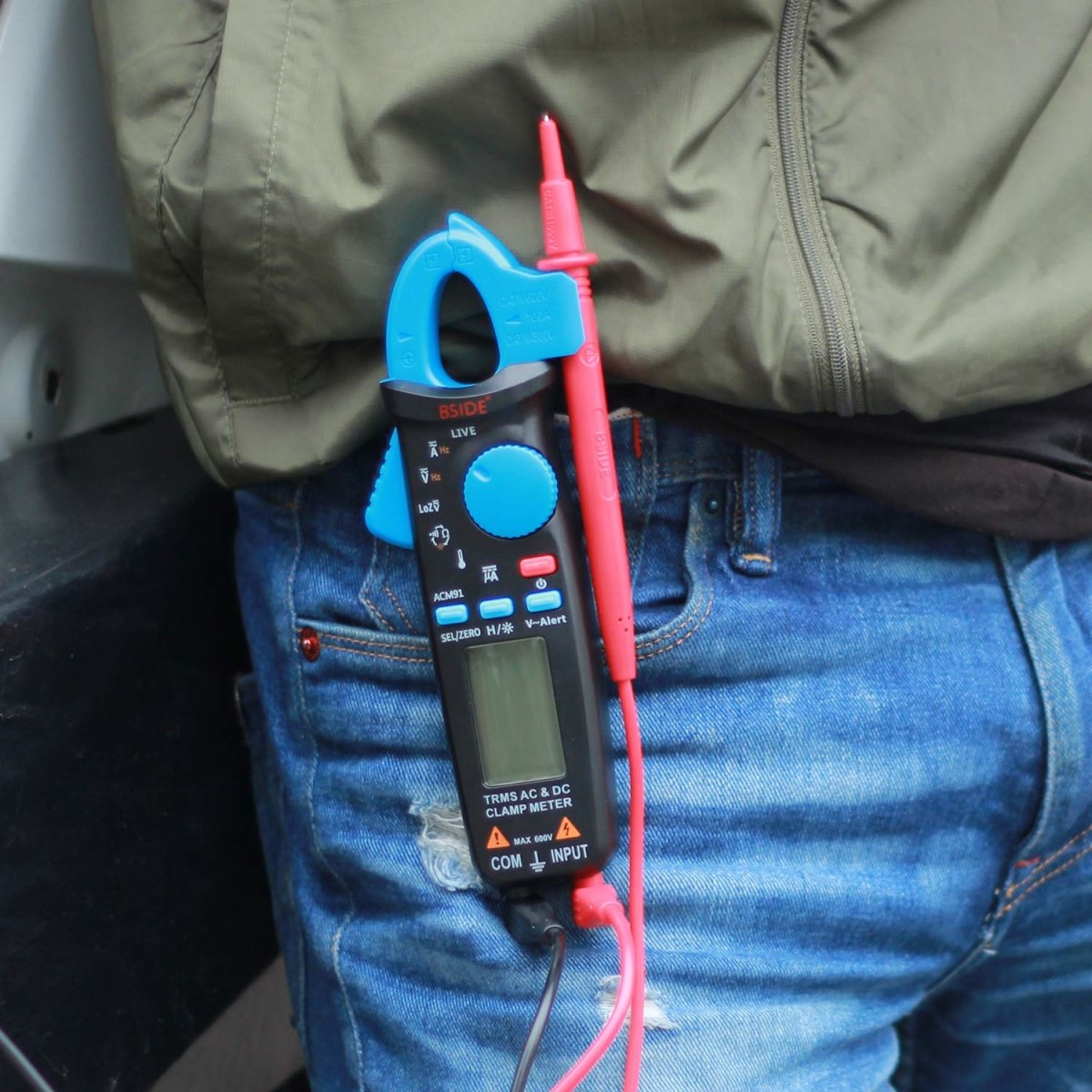 Precision AC/DC Current Clamp Meter with Dual Display