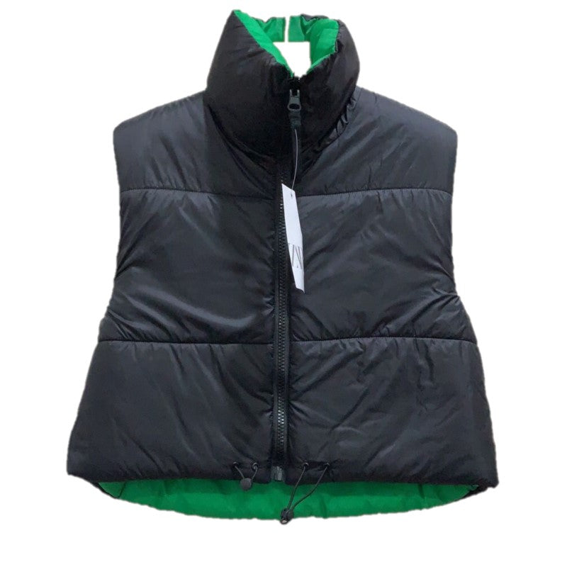Sleeveless Women's Waistcoat with High Collar – Warm Parka