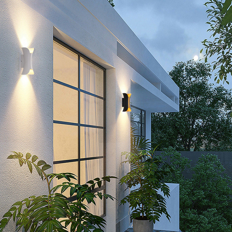 Modern Outdoor LED Wall Lamp for Garden and Corridor Lighting