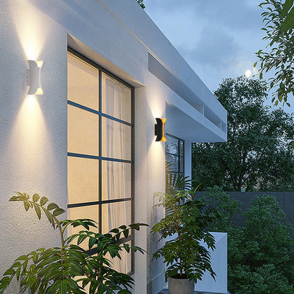 Outdoor Wall-Mounted LED Light Fixture for Exterior Spaces