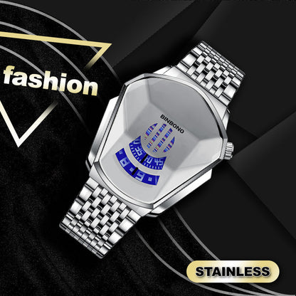 Men's Quartz Watch with Diamond Design