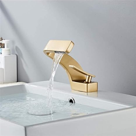 Contemporary Kitchen Tap with Stylish Design