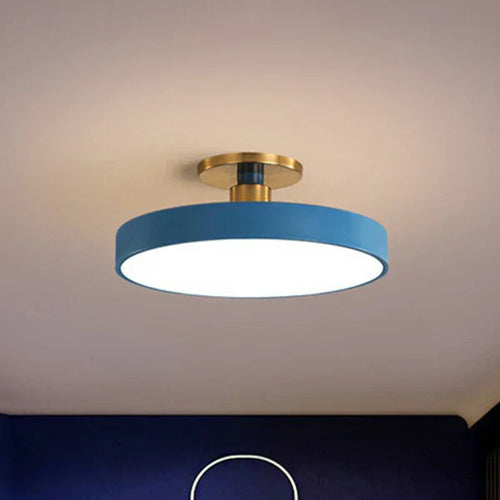 Sleek LED Ceiling Fixture with Nordic Modern Design