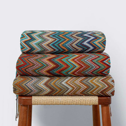 Vibrant Geometric Tasseled Throw Blanket for All Seasons