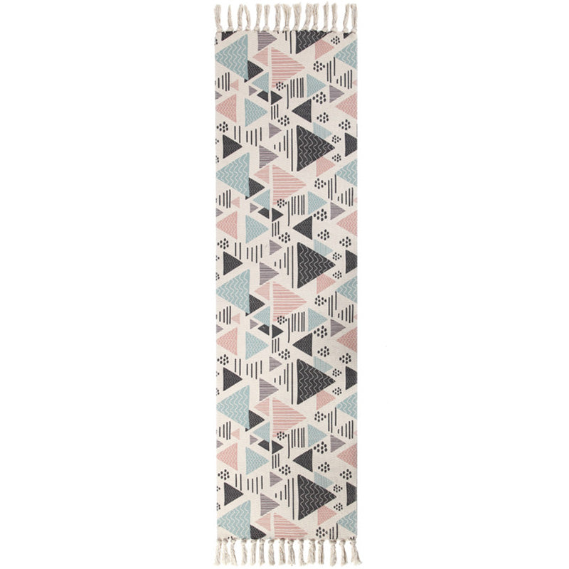 Geometric Print Bedroom Rug in Multicolor – Machine Washable with Tassels