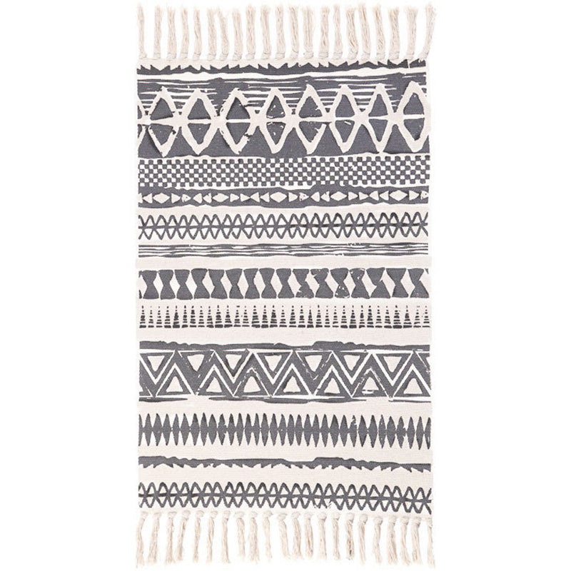 Geometric Print Bedroom Rug in Multicolor – Machine Washable with Tassels