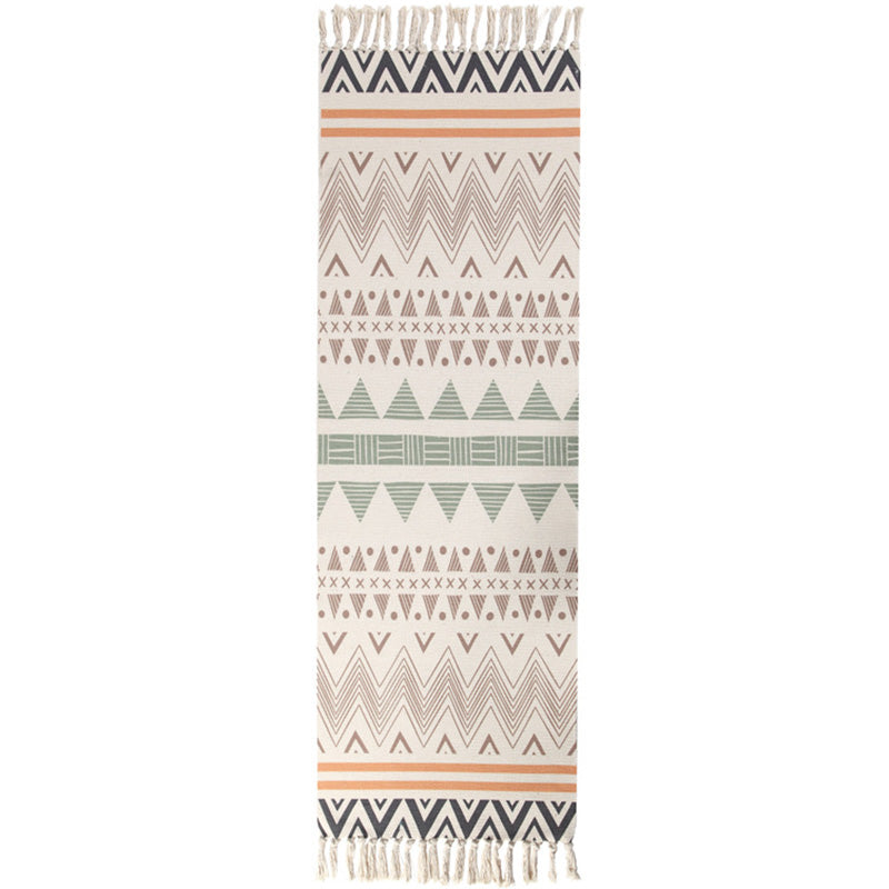 Geometric Print Bedroom Rug in Multicolor – Machine Washable with Tassels