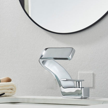 Contemporary Kitchen Tap with Stylish Design